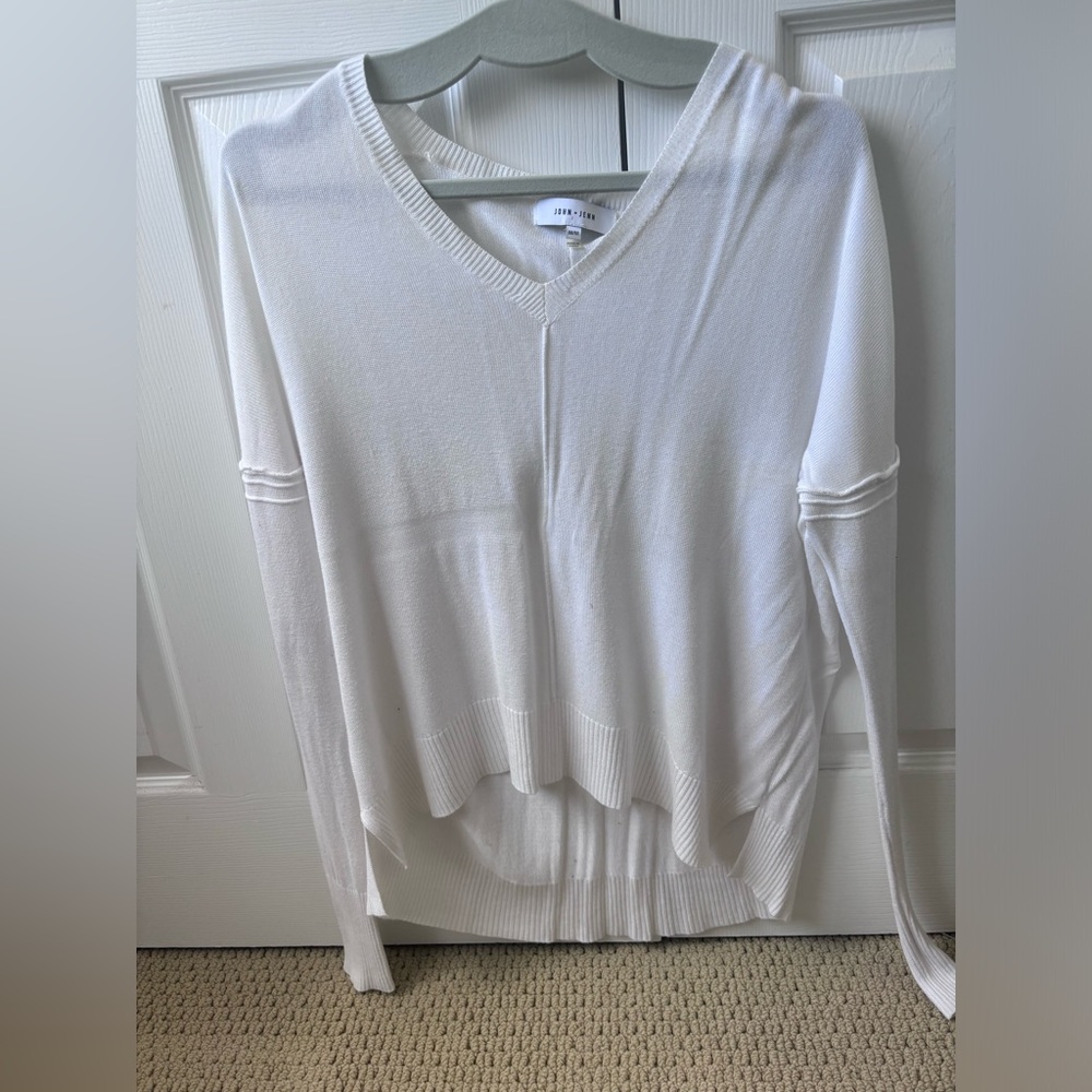 John + Jenn Longsleeve white Sweater